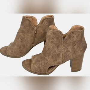 Report Blair Ankle Booties Boots